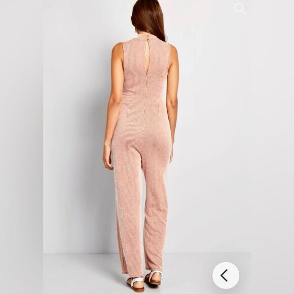 Modcloth For the Bliss of It Jumpsuit Rust Red Cream Jumpsuit Sleeveless M NWT - Picture 3 of 11